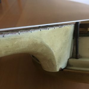 Vintage White Banjolele British 7