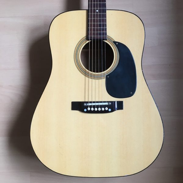 Vintage Acoustic Guitar Made in Korea 60s/70s Nice Sound D35 type