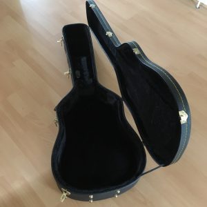 Kinsman Regular Hardshell Case for Dreadnought Acoustic Western Guitar