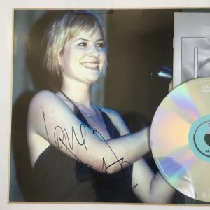 Dido No Angel signed photograph and CD