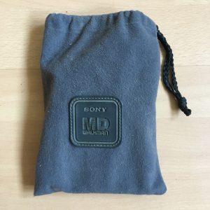 Sony MiniDisc MD Walkman MZ-R90