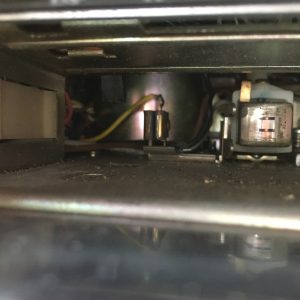 8 Track Bundle Car Stereo Tape Player LW/MW Radio + 22 x Tapes DC + Power Supply