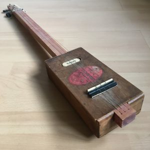 Cigar Box Electric Guitar Little Moricos House of Lords