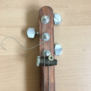 Cigar Box Electric Guitar Romeo Y Julieta Habana