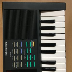 Yamaha Portasound PSS-270 electronic organ