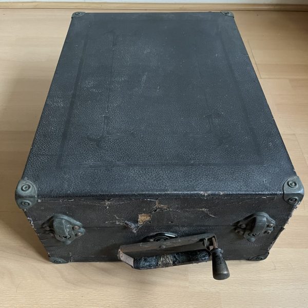 1920s Dulcetto Portable Gramophone Made in England - Image 12