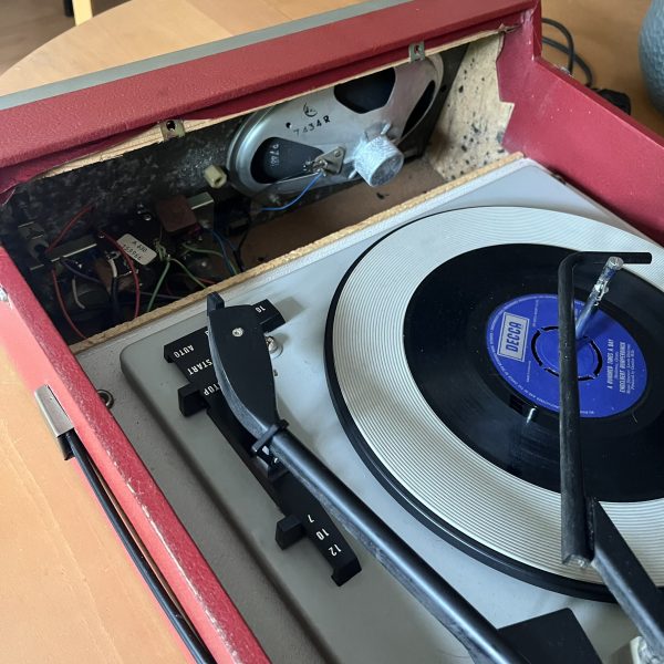 Vintage Bush RP 60 1960s Tube/Valve Record Player Red Made in Great Britain