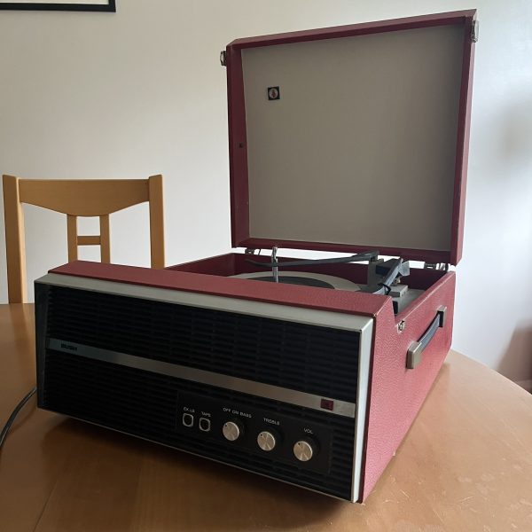 Vintage Bush RP 60 1960s Tube/Valve Record Player Red Made in Great Britain
