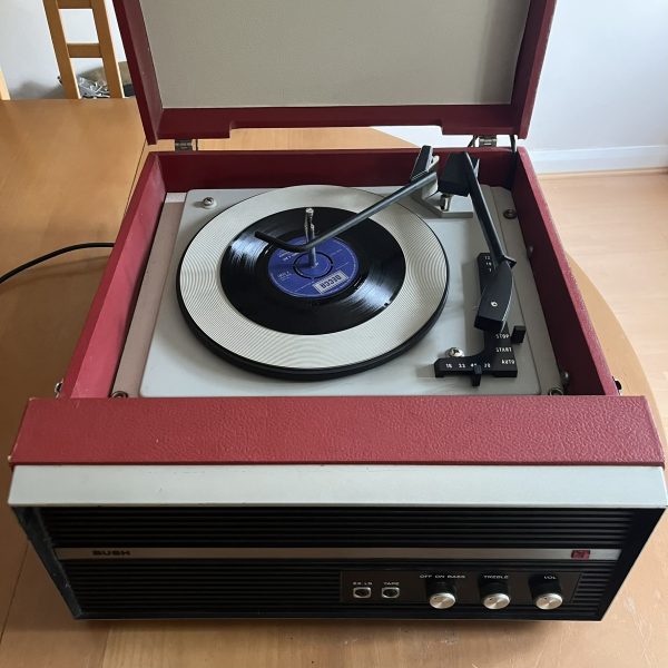 Vintage Bush RP 60 1960s Tube/Valve Record Player Red Made in Great Britain