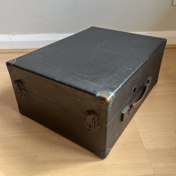 1920s Columbia 202 Picnic Gramophone Blue