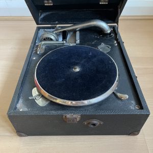 Antique 1920s Decca Crescendo Portable Wind Up Gramophone w/ BANDMASTER soundbox