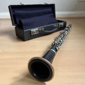 Vintage J R Lafleur London Bb Wooden Clarinet with its Original Case