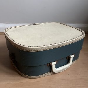 1950/60s Vintage Fidelity Portable Record Player Model HF22
