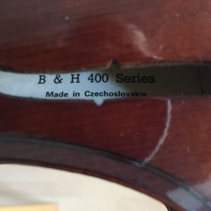 B&H 400 Series Violin cased