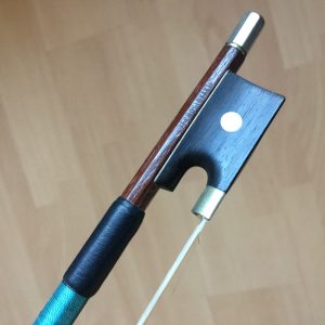 B&H 400 Series Violin cased