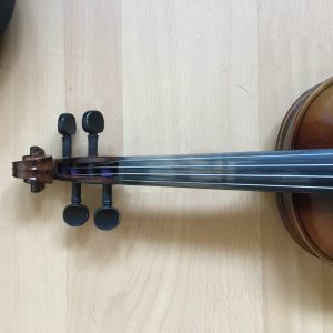 B&H 400 Series Violin cased