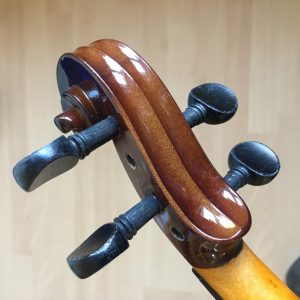 B&H 400 Series Violin cased