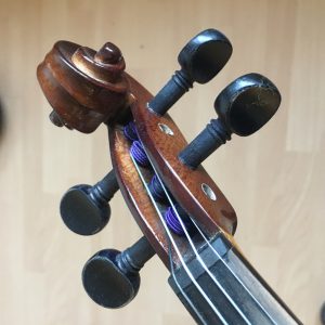 B&H 400 Series Violin cased