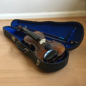B&H 400 Series Violin cased