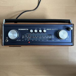 Roberts R24 Portable Transistor Radio 1983–86 MW LW UHF