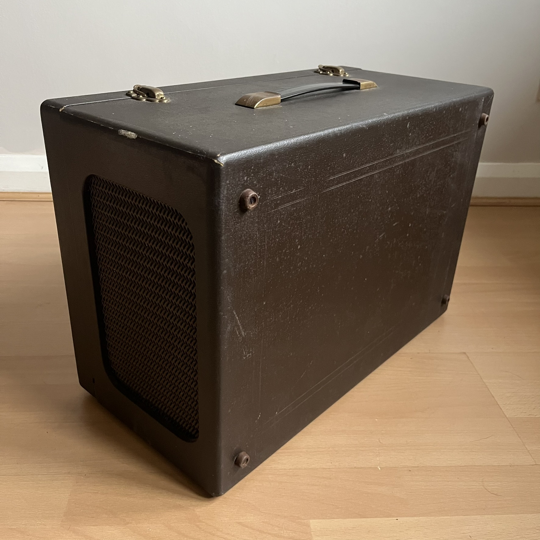 HMV 2001 His Master's Voice Three Speed Record Player 1955