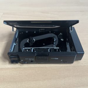 Aiwa HS-P202 Walkman Stereo Cassette Player