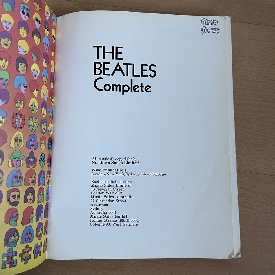 BEATLES Complete Guitar Edition by Ray Connolly Chords/Lyrics