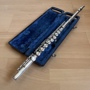Yamaha YFL 21S Flute Made in Japan