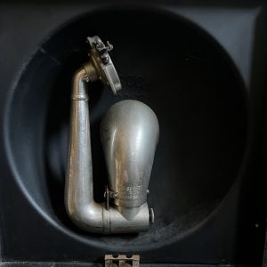 Vintage 1914+ Decca Trench Type Portable Gramophone Cased Hand-Cranked 78rpm