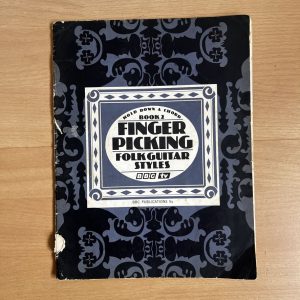 Vintage 1969 BBC TV Hold Down a Chord Finger Picking Folk Guitar Styles Book 2